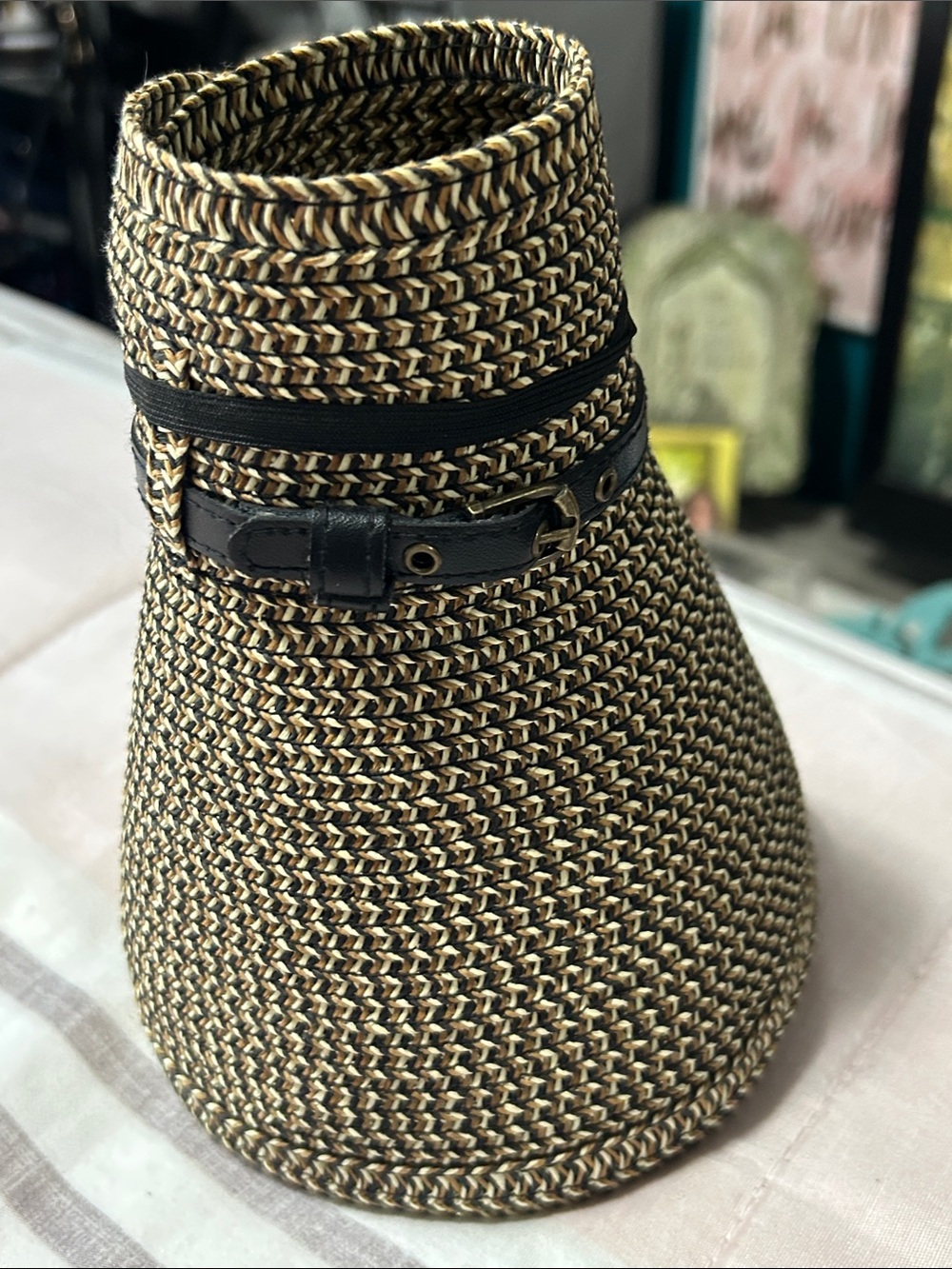 QVC Woven Straw Packable Visor with Black Belt NWOT